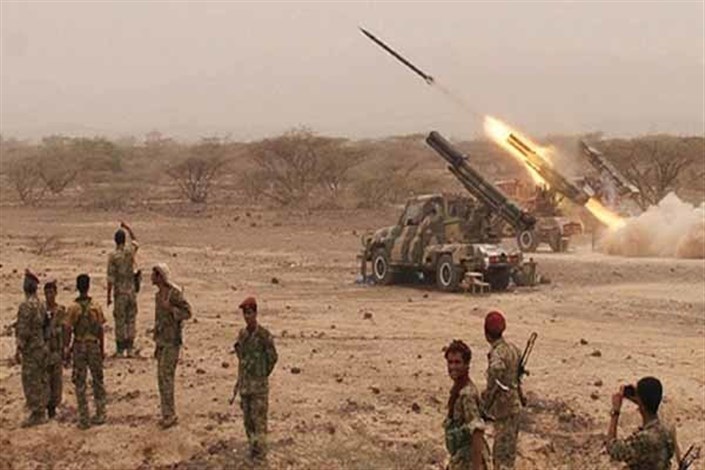  توپخانه ارتش یمن به دو پایگاه متجاوزان سعودی شلیک کرد