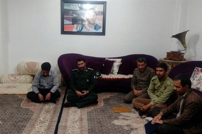 دیدار فرمانده سپاه ‌بویراحمد با خانواده شهید رسانه‌