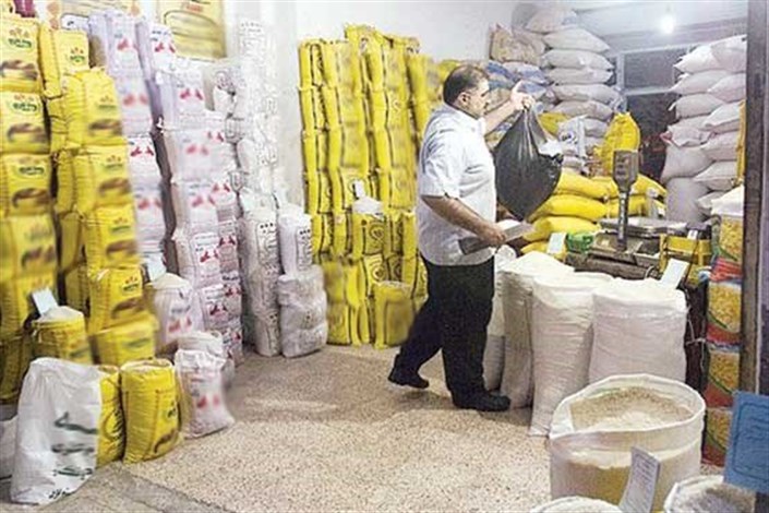 دپوی ۲۰۰ هزار تن برنج در گمرکات