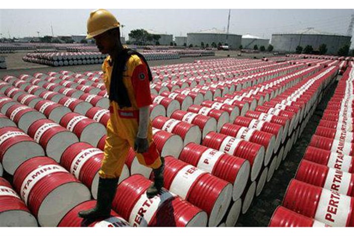 کاهش بهای نفت در بازار معاملات آسیا