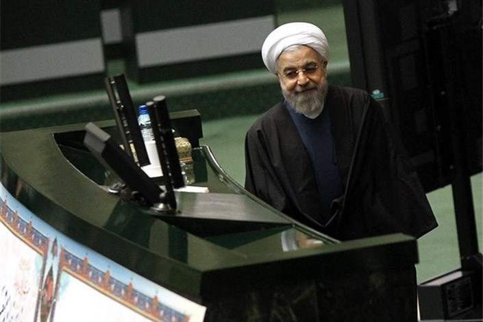 خنده های معروف روحانی و دفاع از وزیر غایب 