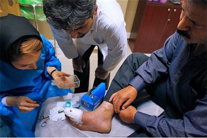درمان زخم و بی‌حسی پای دیابتی با لارو مگس