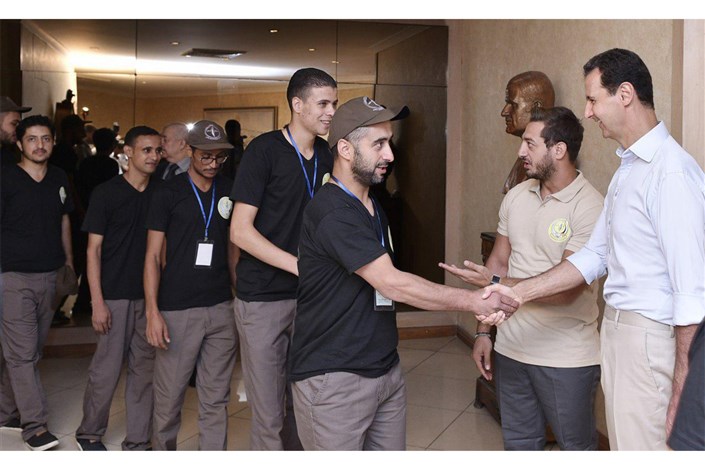 دیدار بشار اسد با دانشجویان شرکت کننده در دومین اردوی جوانان مقاوم عرب