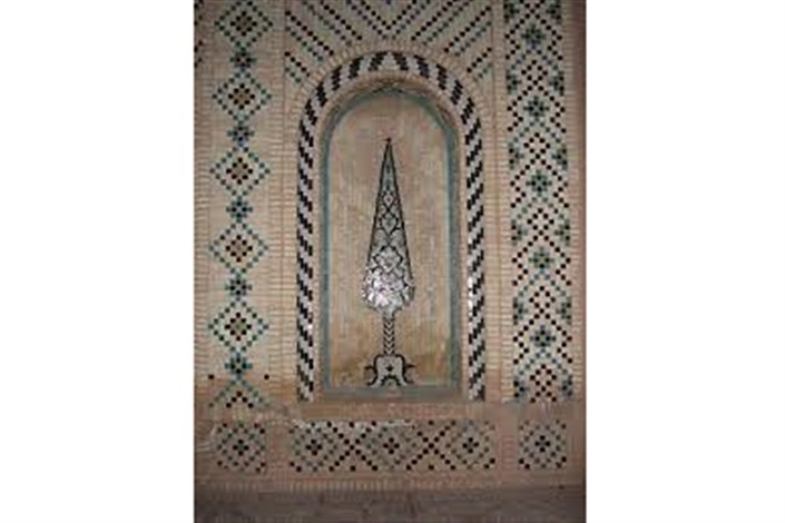 ریشه یابی درخت سرو سوژه یک مستند شد