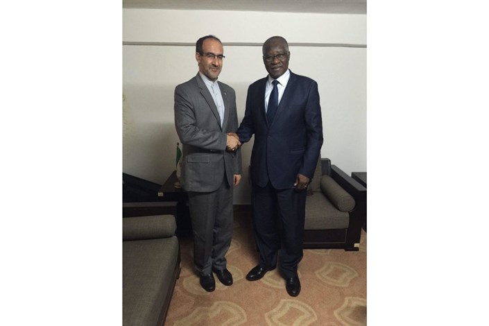  سفیر ایران با وزیر امور خارجه جدید گینه دیدار کردند