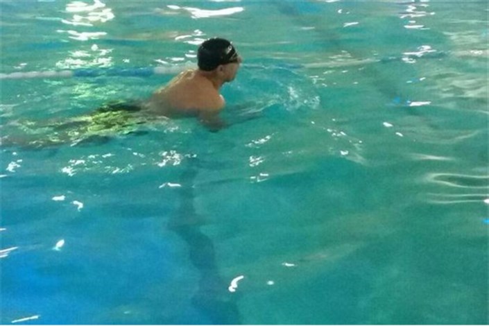 شناگر بهشهری رکورد شنای بی وقفه ایران را شکست