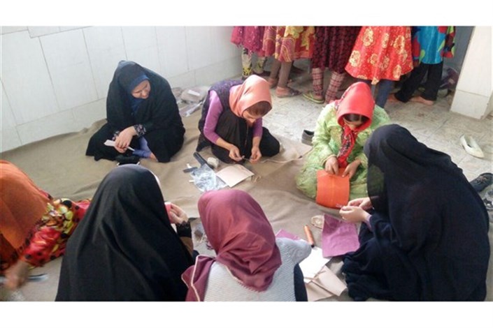 حضور گروه‌های جهادی خواهران دانشگاه آزاد علی‌آباد کتول در مناطق محروم