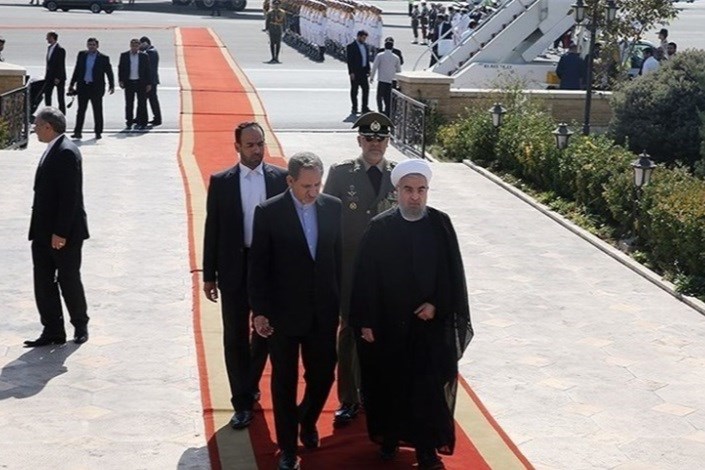 روحانی وارد تهران شد 