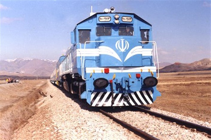 رجا دولت را به گرانی بلیت قطار تهدید کرد 