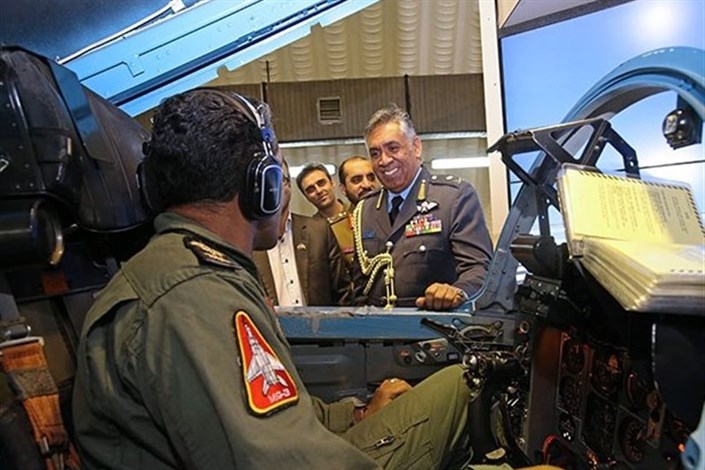 بازدید فرمانده نیروی هوایی عمان از پایگاه هوایی شهید لشکری
