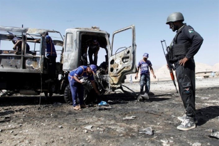 انفجار انتحاری نزدیک خودروی ویژه پلیس پاکستان