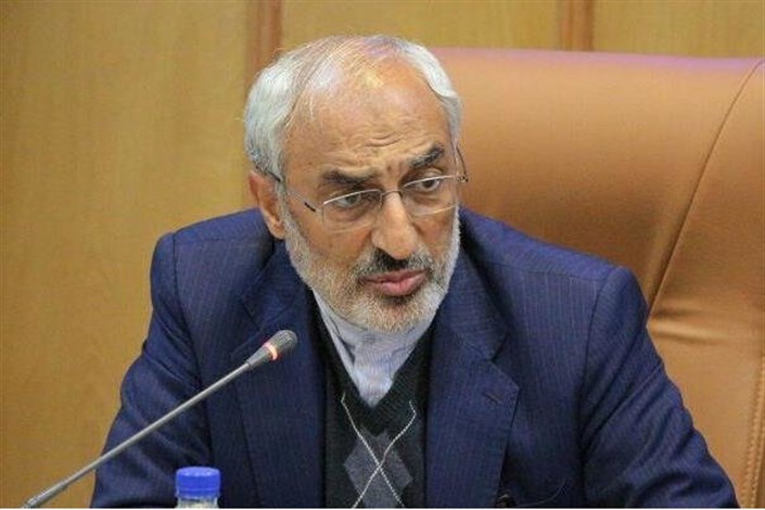 زاهدی: آقای روحانی برای رضایت مردم باید کابینه خود را ترمیم کند