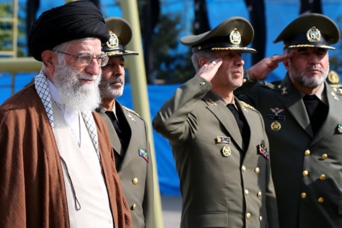 حضور و سخنرانی فرمانده کل قوا در مراسم دانش‌آموختگی دانشجویان دانشگاه‌های افسری ارتش