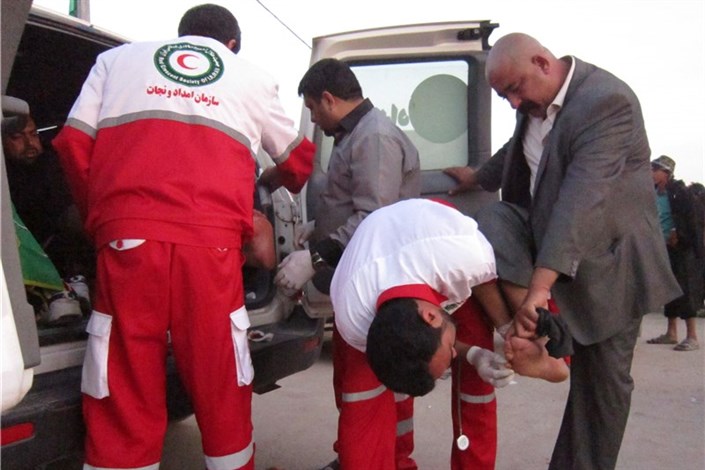  خدمات رسانی ۳۰ درمانگاه شبانه روزی هلال احمرزنجان در عراق