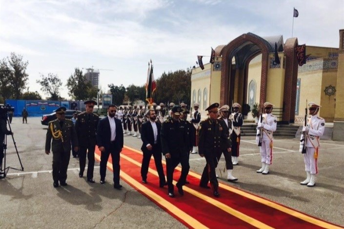 استقبال رسمی معاون قرارگاه خاتم الانبیا از رئیس ستاد ارتش روسیه