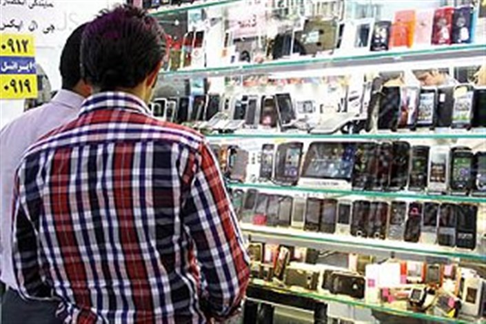 فروش گوشی‌های وارداتی با ارز 4200 تومانی در 2 فاکتور/ مابه‌التفاوت جداگانه دریافت می‌شود