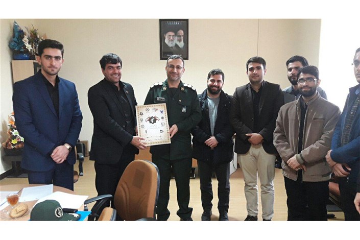 قدردانی دانشجویان کردستانی از خدمات سپاه پاسداران