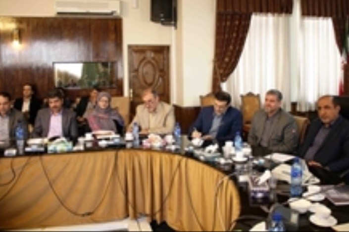 فرماندار تهران با نمایندگان مجلس و اعضا شورای شهر تهران دیدار کرد