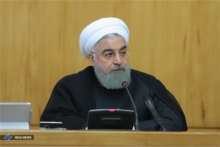 روحانی : بزرگ‌تر از آل سعود هم در برابر ملت ایران کاری از پیش نبرد