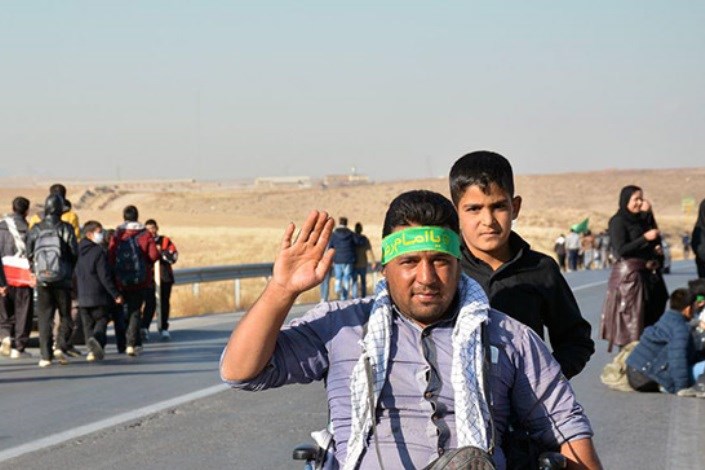 4000 زائر پیاده در مسیر مشهد