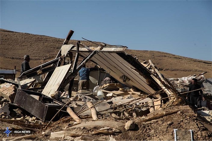 امدادرسانی و بازسازی یک روستا زلزله زده توسط سپاه شهریار