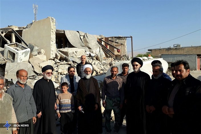 بازدید نماینده آیت الله سیستانی از روستاهای زلزله زده