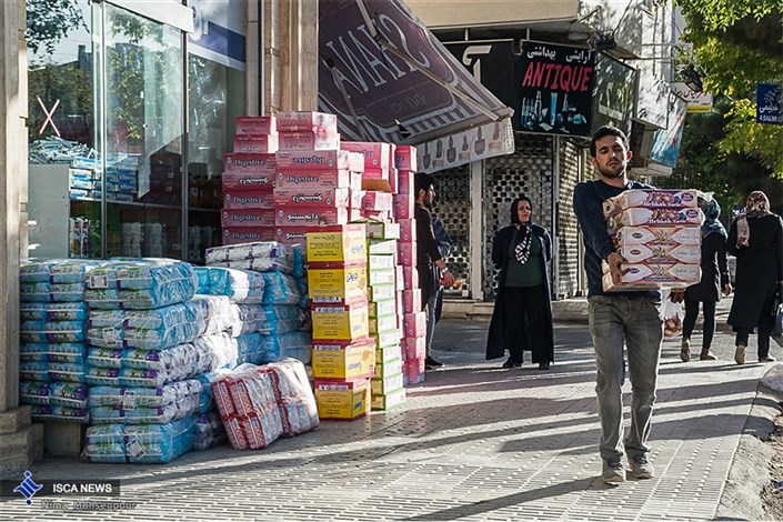 جمع آوری کمک های دانشجویان دانشگاه آزاد ابهر برای زلزله زدگان کرمانشاه