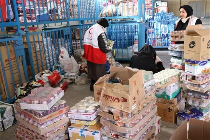 توزیع بیش از۱۳ هزار بسته غذایی یک ماهه درمناطق زلزله زده کرمانشاه
