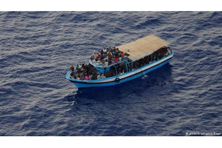 کشته شدن 31 مهاجر در پی غرق شدن قایقی در لیبی