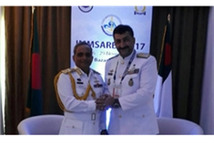 رئیس هیات اعزامی نداجا با فرمانده نیروی دریایی بنگلادش دیدار کرد