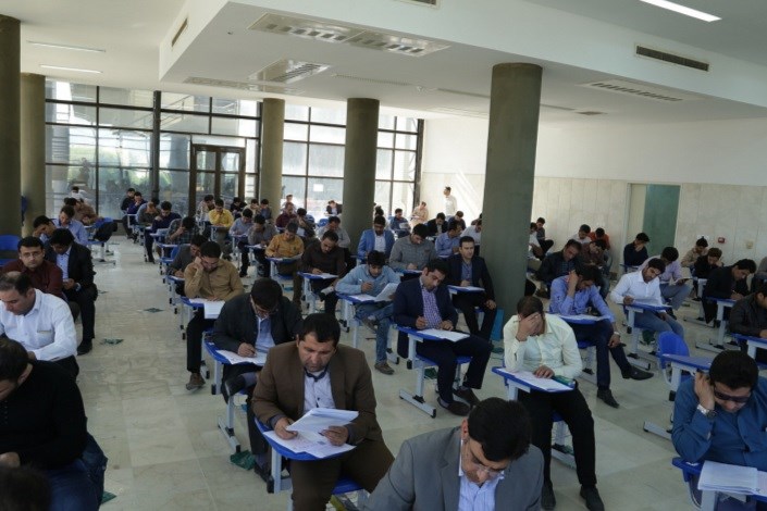 برگزاری آزمون پذیرش کارآموزی وکالت در واحد یادگار امام خمینی(ره)