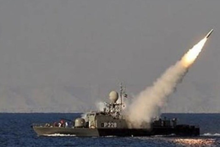 جدیدترین ناو موشک انداز ایرانی با نام سپر به نیروی دریایی ارتش ملحق شد