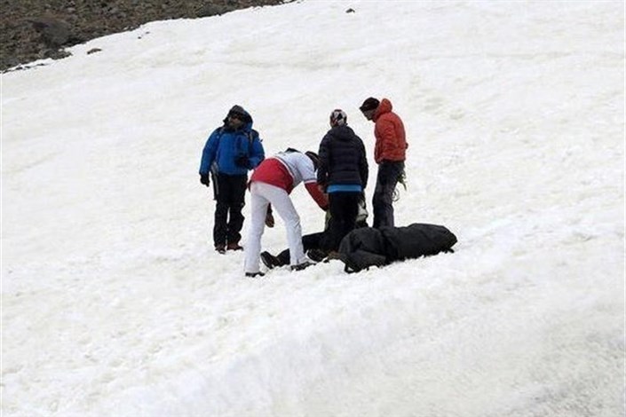 جسد آخرین کوهنورد مفقودی حادثه اشترانکوه پیدا شد