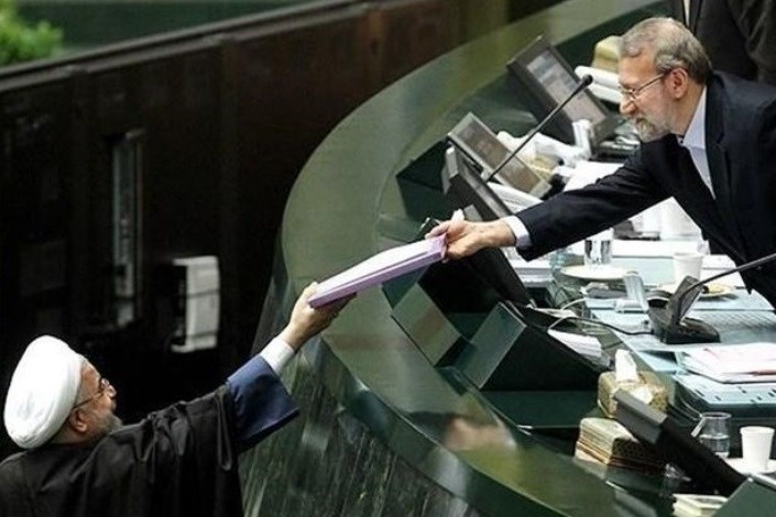 روحانی لایحه بودجه ۹۷ را تقدیم مجلس کرد