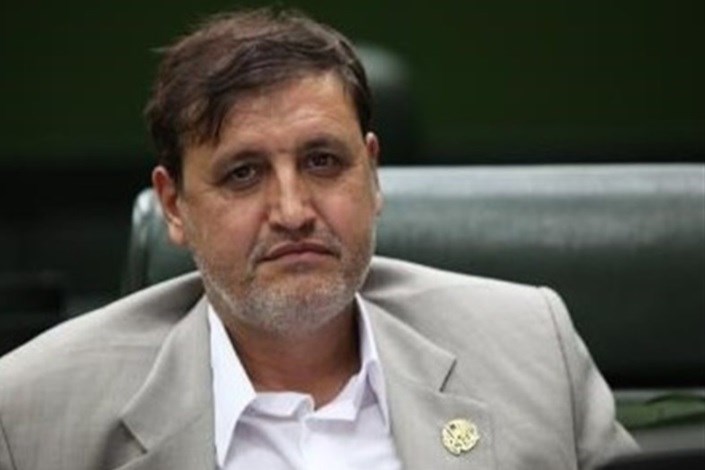 ابطحی: تلاش دولت مردان  برای ابتر کردن طرح سوال از رییس جمهوری