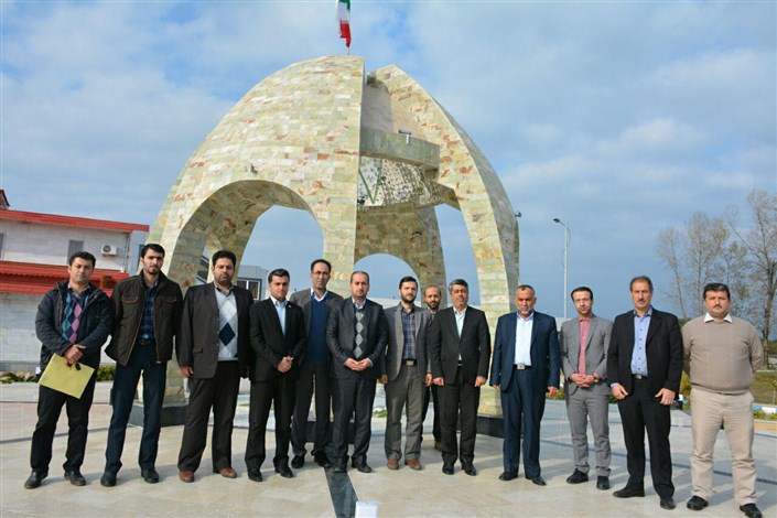 بازدید مدیران سازمان منطقه آزاد از دانشگاه آزاد انزلی