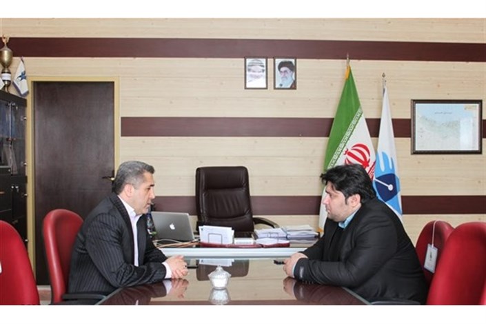 نشستی با موضوع تقویت ارتباط دانشگاه با صنعت در دانشگاه آزاد جویبار