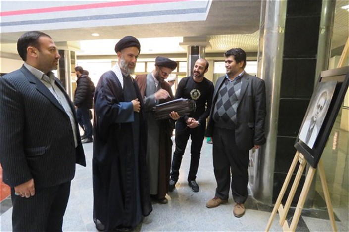 برپایی نمایشگاه نقاشی در دانشگاه آزاد اسلامی گرگان