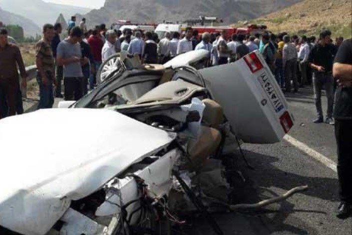 واژگونی خودرو در بزرگراه امام علی(ع)/ 2 نفر جان خود را از دست دادند