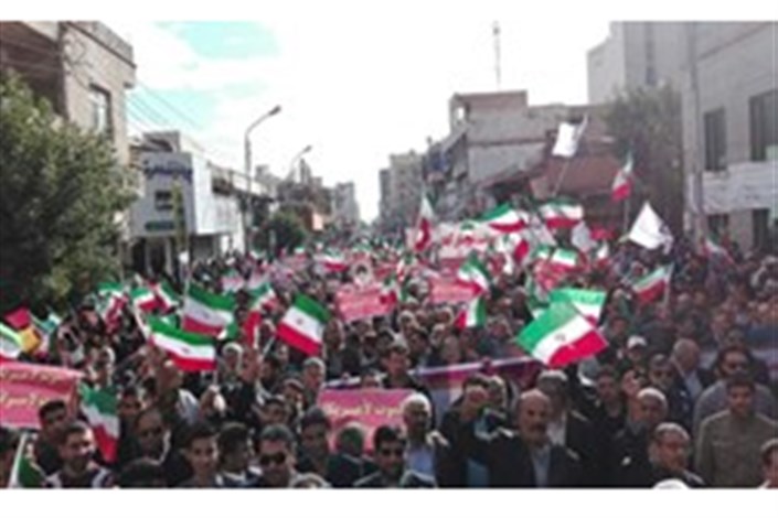 مردم و دانشجویان استان تهران با حضور در راهپیمایی امروز نقشه‌های دشمن را نقش برآب کنند