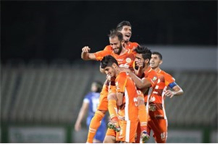 سایپا 3 - استقلال خوزستان 2 /پیروزی سایپا مقابل استقلال خوزستان در یک بازی پرگل