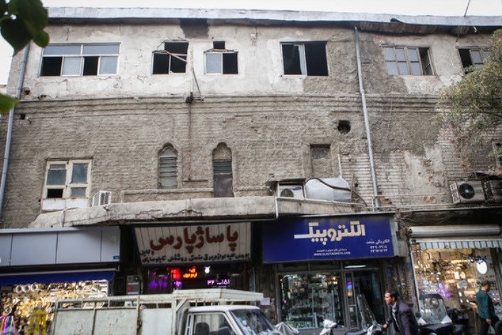 تئاتر نصر  در خیابان لاله زار به مالکیت شهرداری درآمد