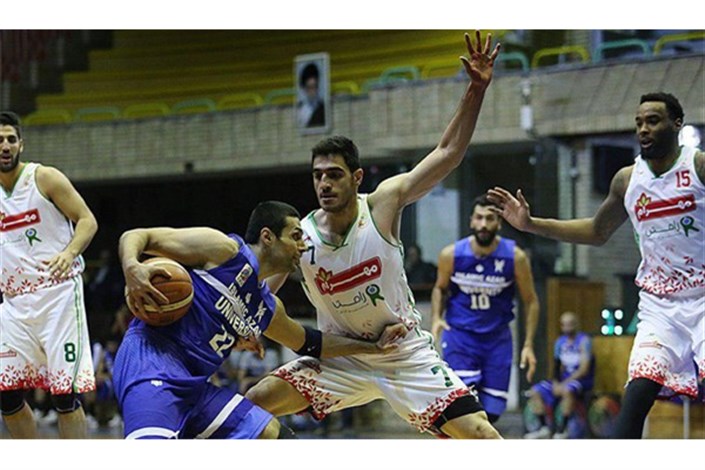مهرام با شکست  بسکتبال دانشگاه آزاد اسلامی  حریف پتروشیمی در نیمه نهایی شد