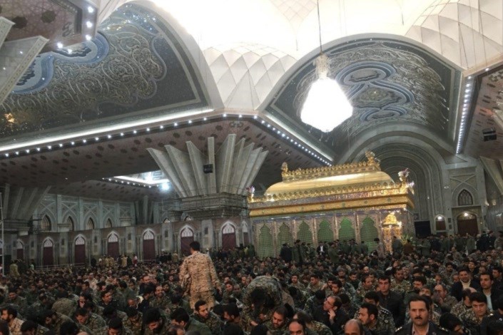 مراسم گرامیداشت سی و نهمین سالگرد ورود تاریخی امام به میهن اسلامی  برگزار شد 