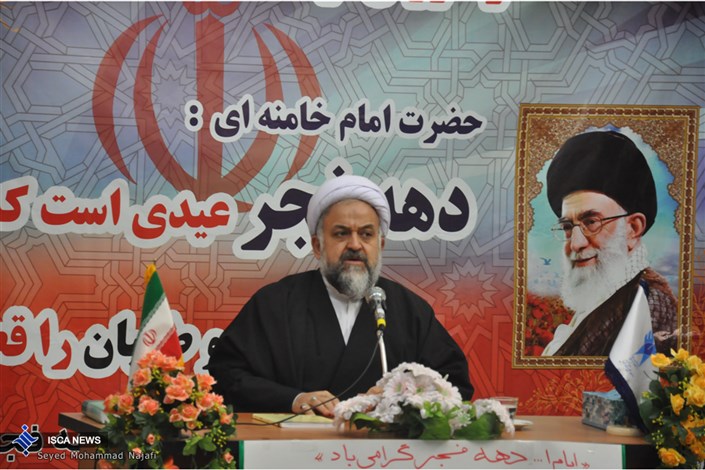انقلاب اسلامی یک پدیده تکرار نشدنی معاصر است