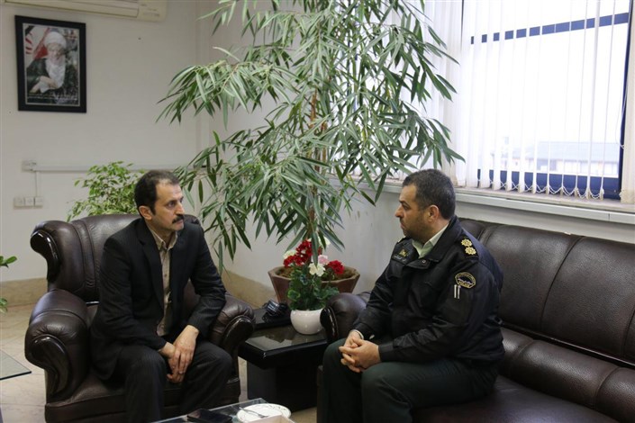 دیدار فرمانده انتظامی سیاهکل  با رئیس دانشگاه آزاد اسلامی لاهیجان