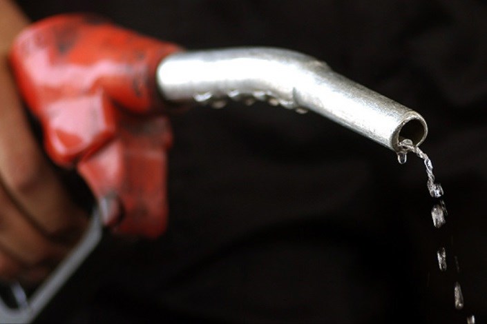 رشد بیش از 8 درصدی مصرف بنزین در کشور/مصرف از لبه ۱۰۰ میلیون لیتر عبور کرد