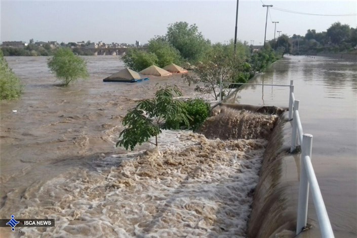 آبگرفتگی معابر و سیلاب ناگهانی/ بارش  باران و تگرگ در برخی مناطق 