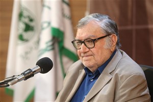 نفوذ عوامل غرب؛ مانع تحول در علوم انسانی