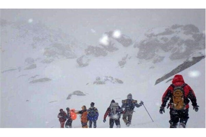 حضور موثر کوهنوردان در عملیات جستجوی هواپیمای مفقود شده در ارتفاعات دنا